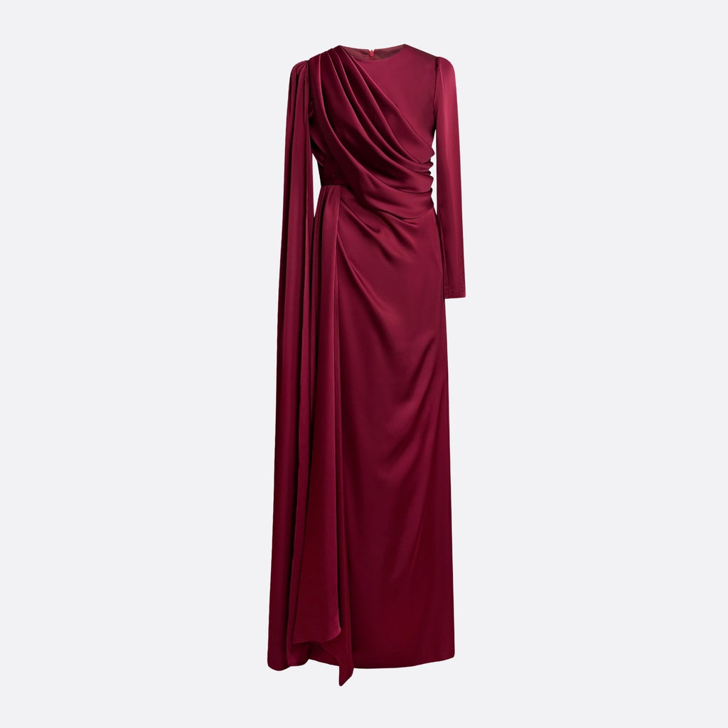 Vestido drapeado de satén rojo burdeos